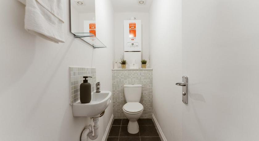 Mile End Rooms 57A photo