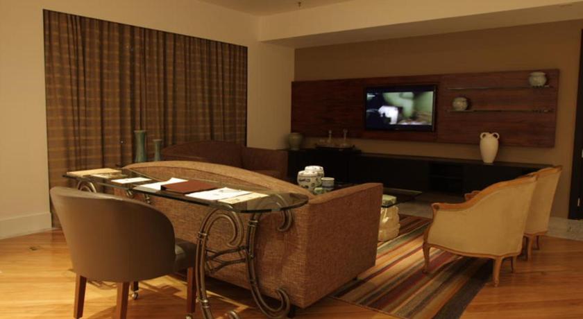 Image of Presidential Suite 7