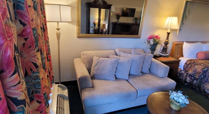 Express Inn and Suites photo