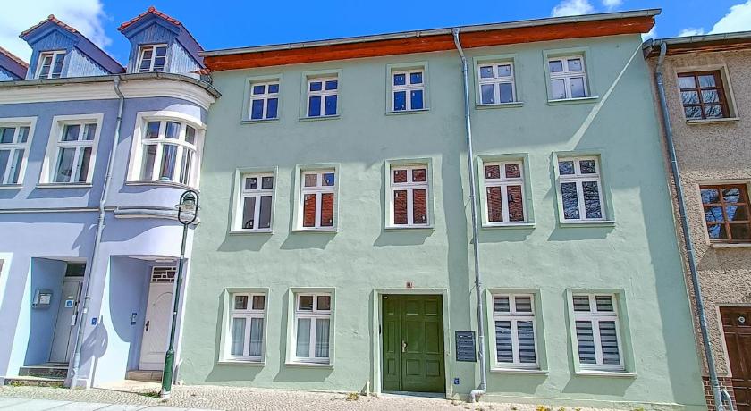 アンゲルミュンデ Apartment 2 in Altstadt Angermunde 4つ星 シングルルーム レストラン