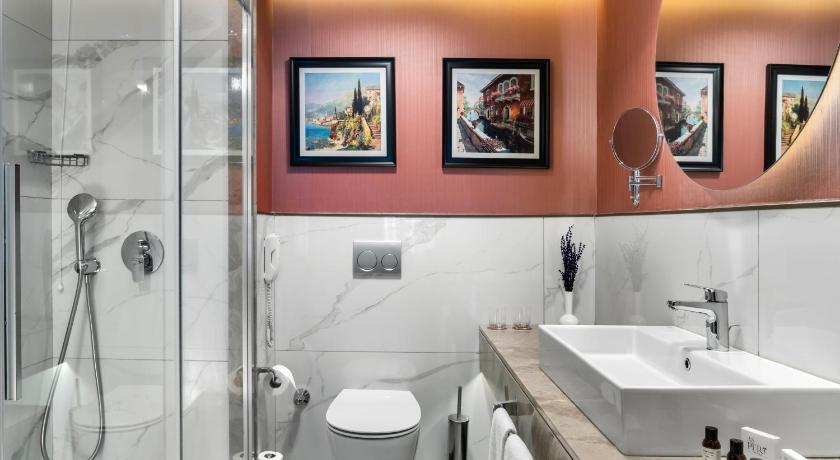 Aspera Hotel Altunizade  photo