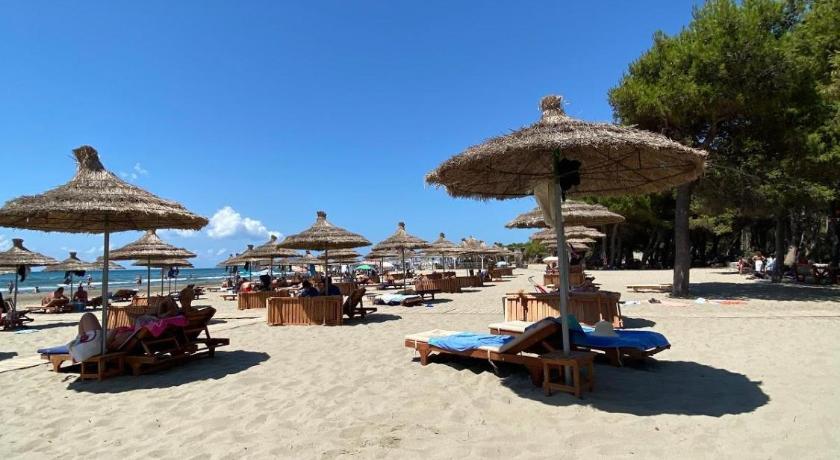 TreA Accomodations - On Private Beach with sunbed & umbrella photo
