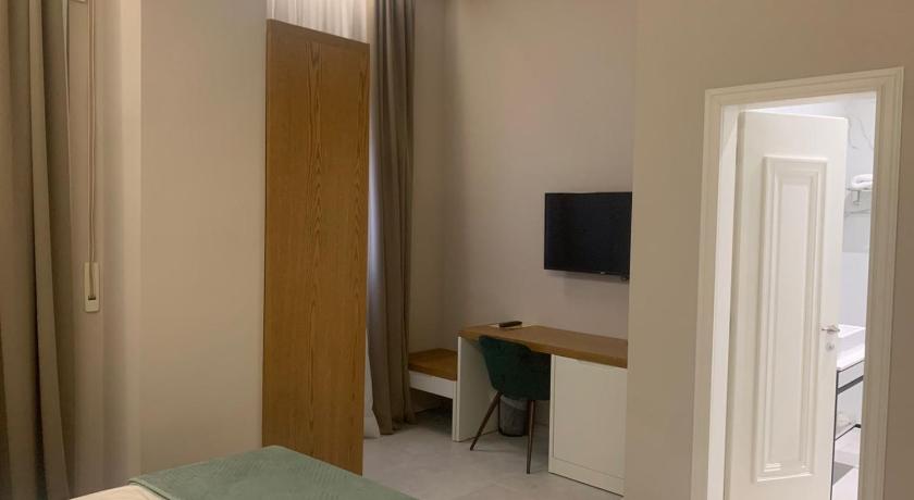 Toto Boutique Hotel & Apartments photo