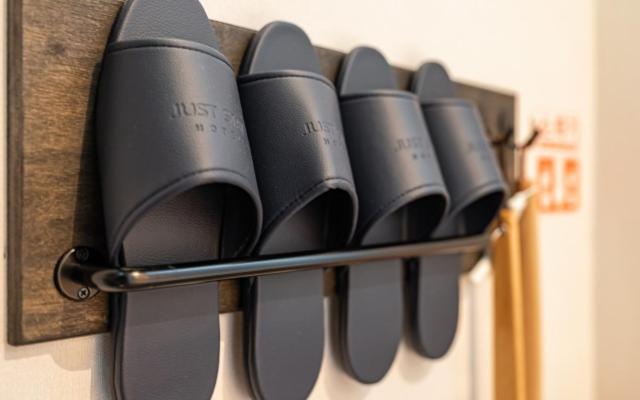 ソウル Just Stay Hotel 2つ星 ホテル プール