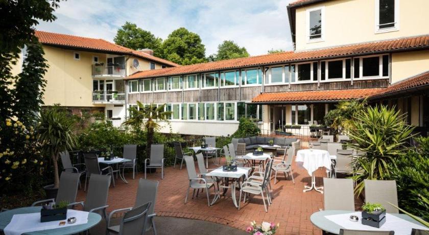 Hotel Weserschlosschen photo