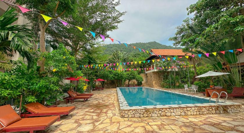 Summer Resort photo
