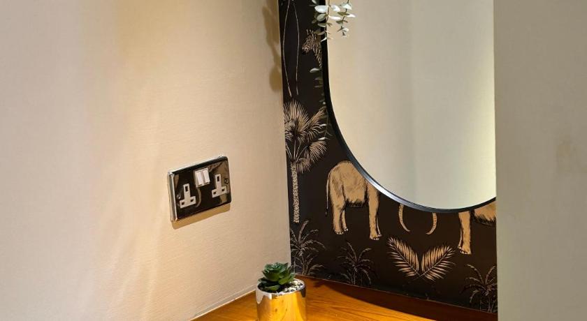 Bay Horse photo