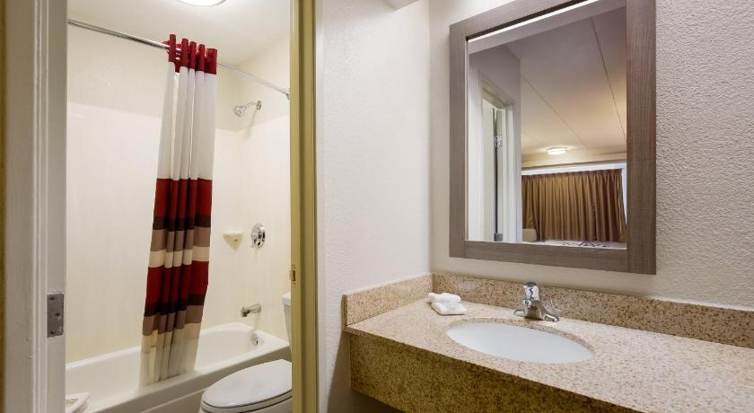 Red Roof Inn Wilkes-Barre Arena photo