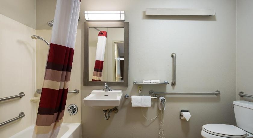Red Roof Inn Wilkes-Barre Arena photo