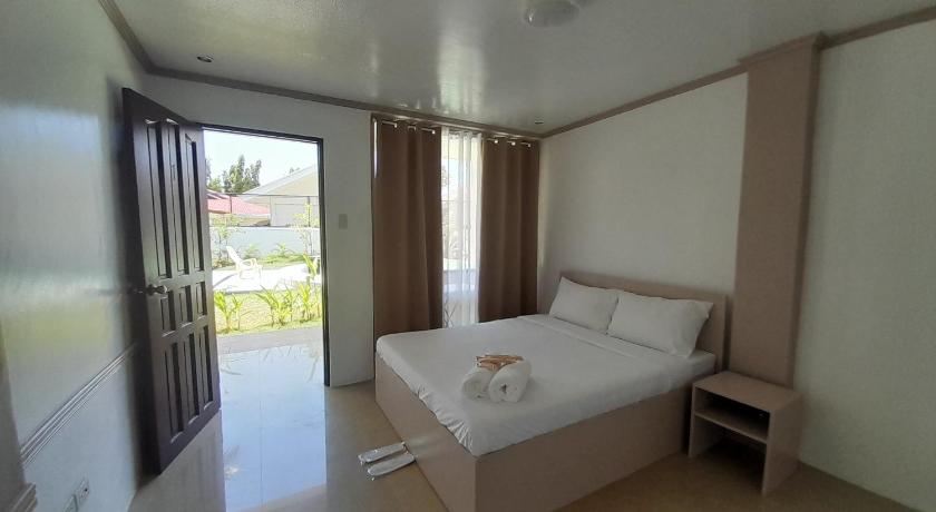 Francisco Resort - image 19
