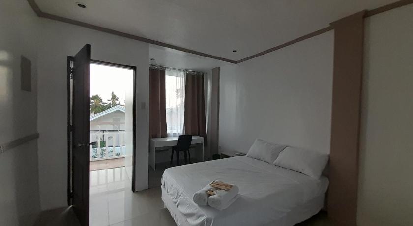 Francisco Resort - image 20
