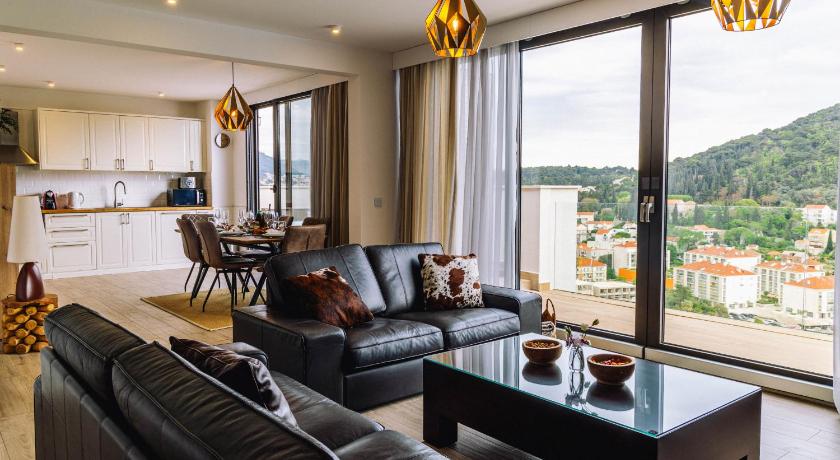 Gold Apartment — Hotel in Dubrovnik