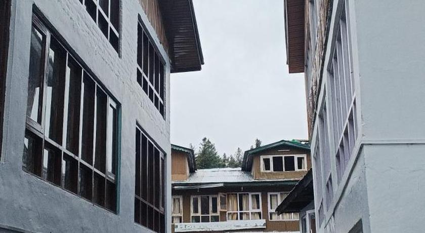 New Snow View Resort pahalgam photo