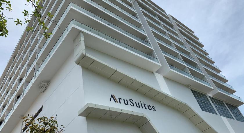Deco Home @Aru Suites - image 4