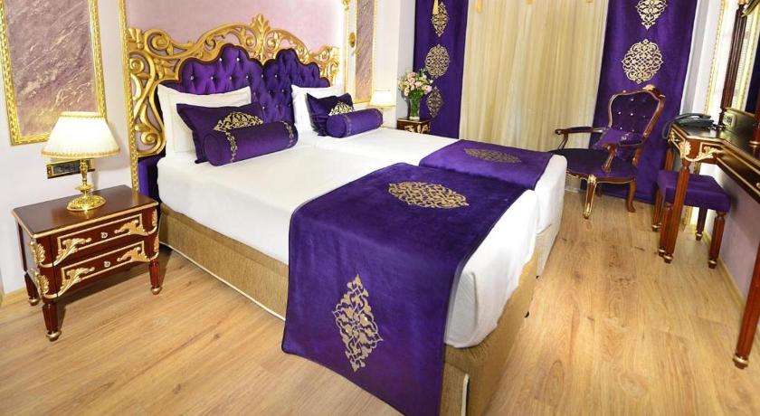 My Golden Hotel - image 14