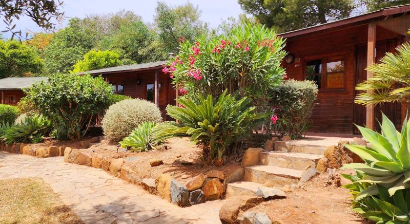 Complejo Rural Los Pedregales Estepona — Hotel in Estepona