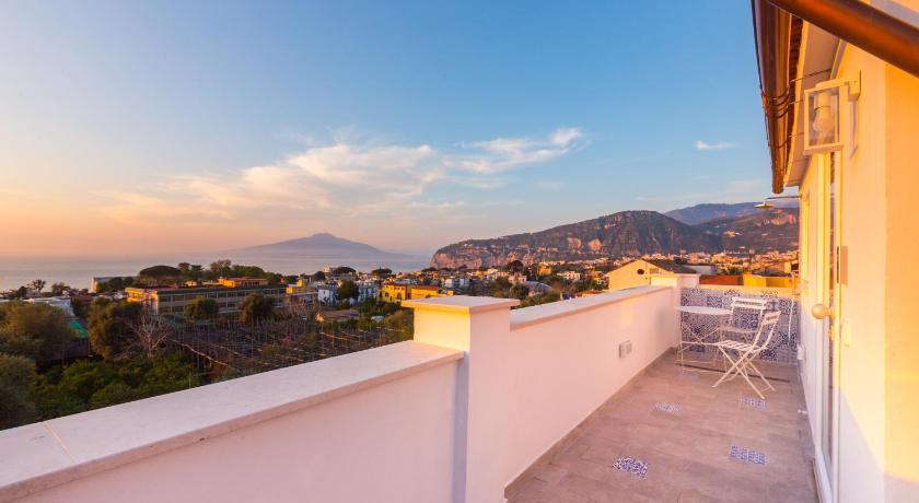 ソレント Beauty Home Sorrento 4つ星 ゲストハウス レストラン