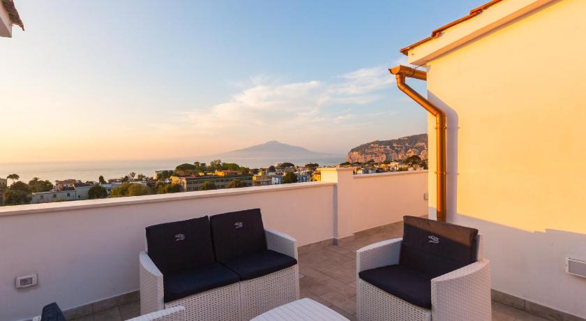 Sorrento Beauty Home Sorrento 4-Star Guesthouse room