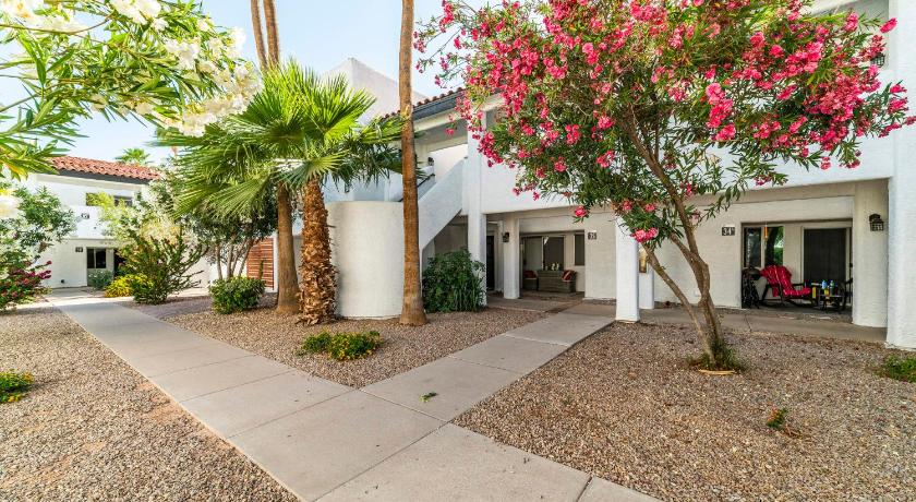 카사 그랜드 (AZ) Modern Casa Grande Paradise heated pool condo NO PETS ALLOWED 4성급 숙소 레스토랑