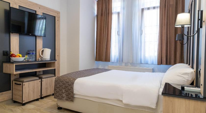 Image of Standard Double Room 3