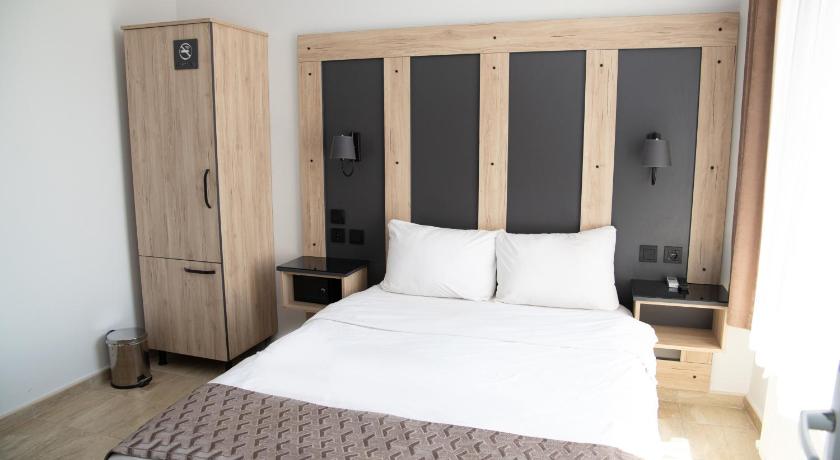 Image of Standard - Sea View 6