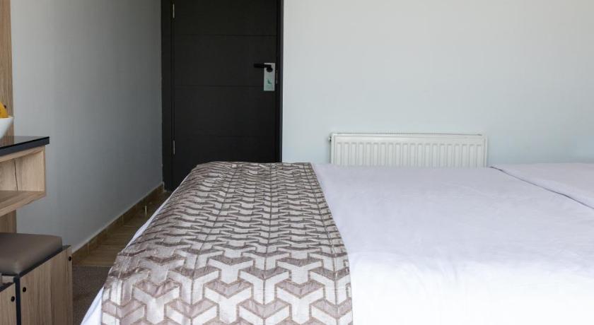 Image of Attic Double Room with Sea View and Balcony 12