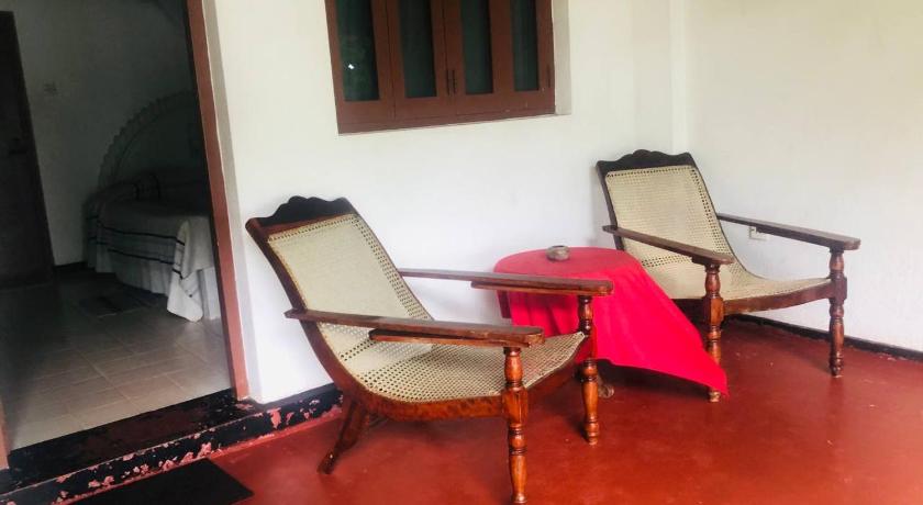 Hotel Hemadan photo