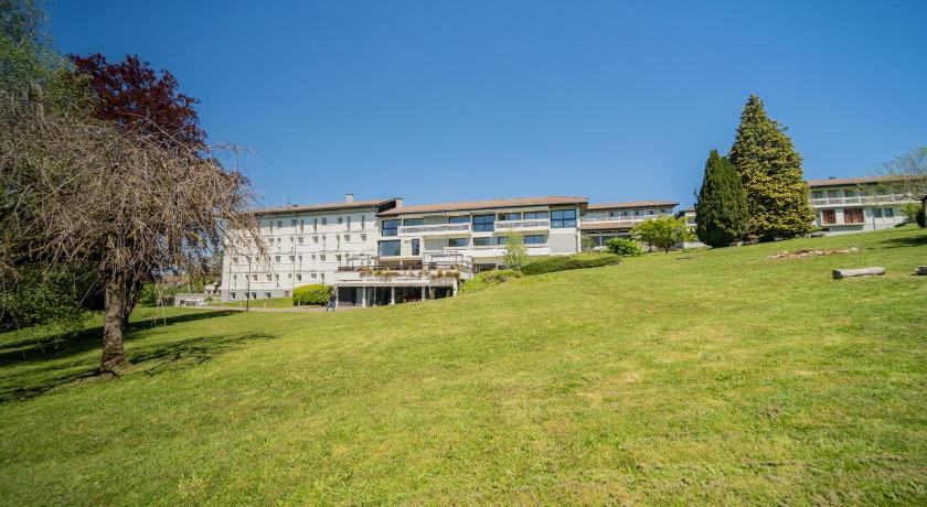 Centre Jean XXIII — Hotel in Annecy-le-Vieux