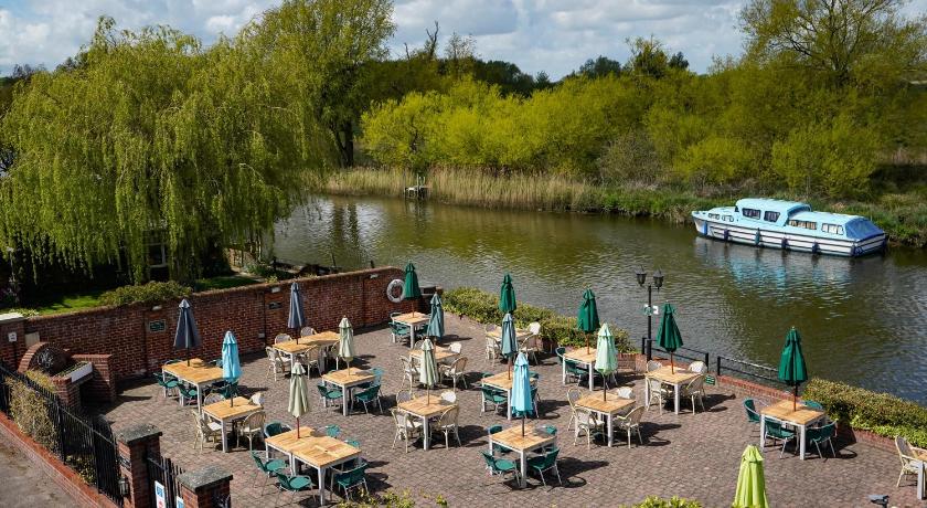 Waveney House Hotel photo