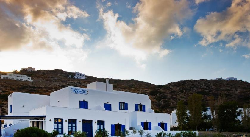 Avra Pension photo