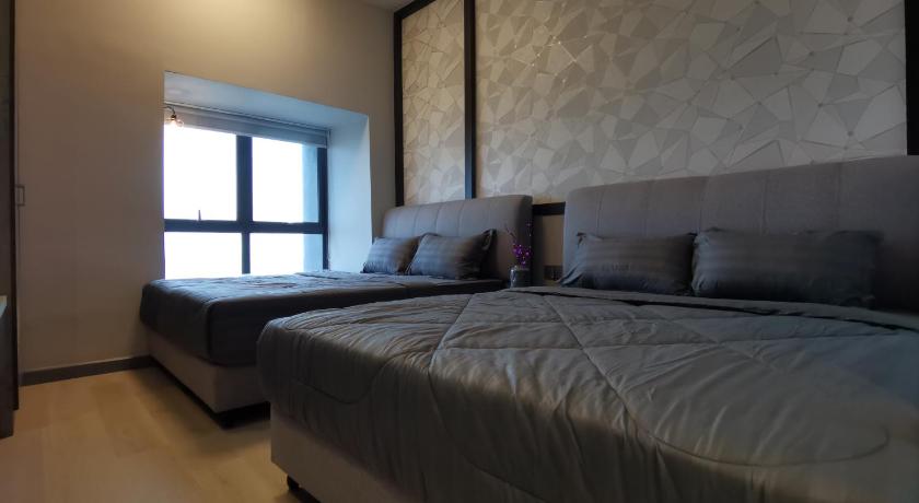 Image of 2-Bedroom Deluxe Executive Suite 9
