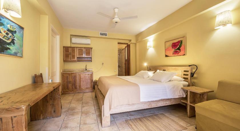 Rastoni Hotel Aegina photo