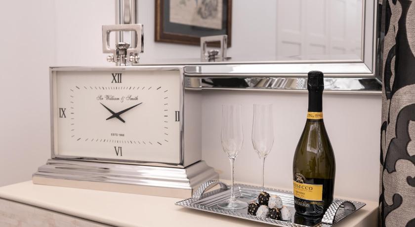 罗马 Barcaccia Luxury Suites 4星级 酒店 套房