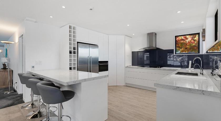 Image of Penthouse Apartment 10
