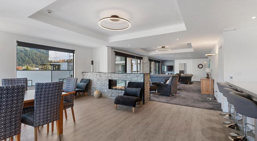 Image of Penthouse Apartment 8