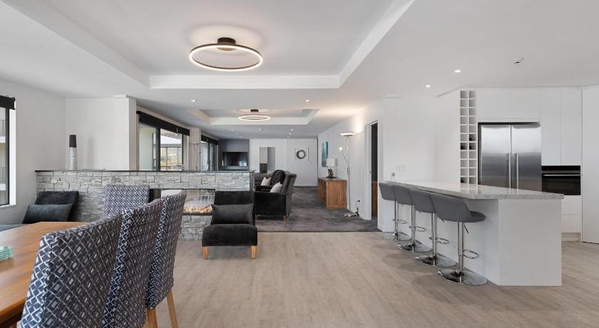 Image of Penthouse Apartment 7