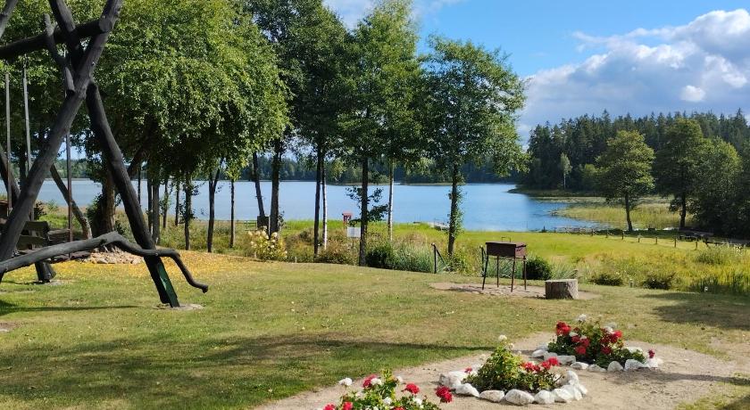 Sodyba Prie Berzoro Ezero — Hotel in Beržoras