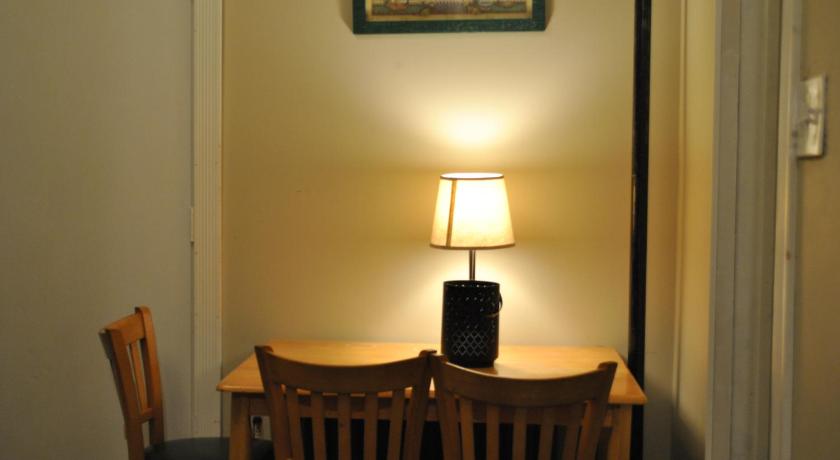 EWR AIRPORT Motelcasa Guest House Newark NJ photo