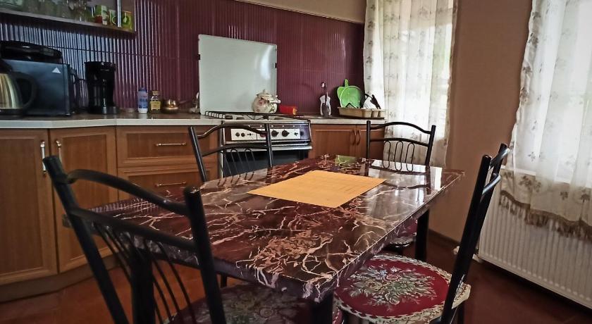 GuestHouse LILIA &Wine Celler photo