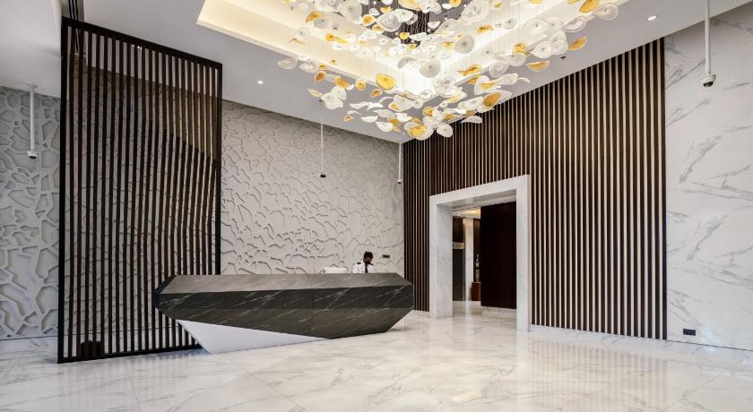 Lusso Hometels J One Business Bay - image 2