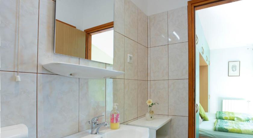 Apartments and Rooms Ivanovic photo