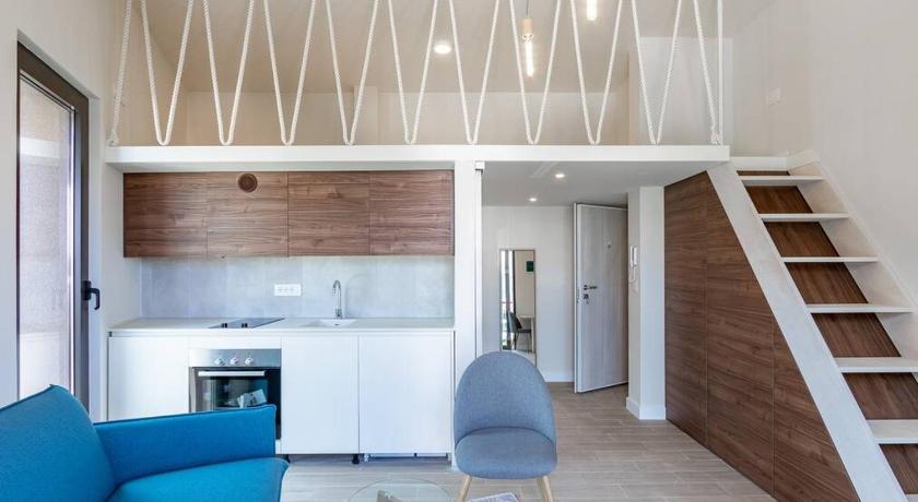 Mini Condos® 13 D1 - Modern Studio with mezzanine