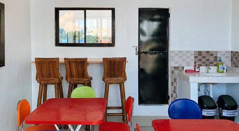 Magabelle Guesthouse – Cebu City, IL