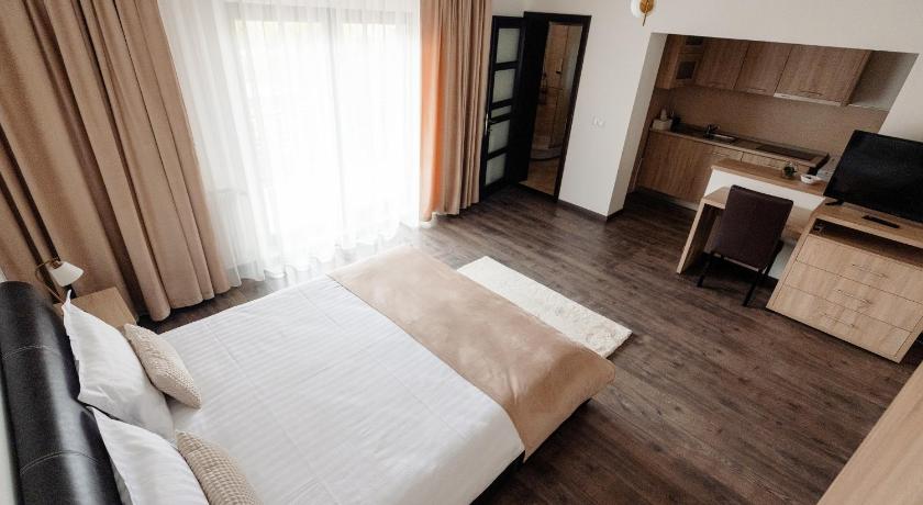 Aparthotel Punct pe i photo