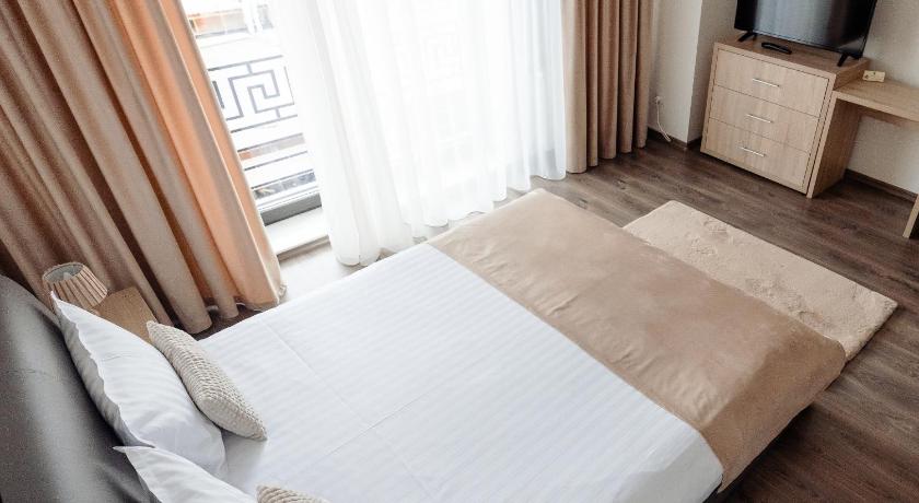 Aparthotel Punct pe i — Hotel in Sighetu Marmatiei