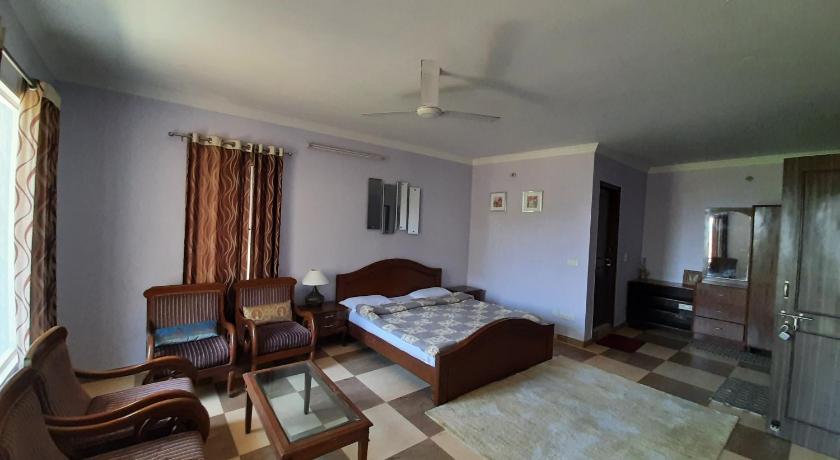 3BHK Hill View Property photo