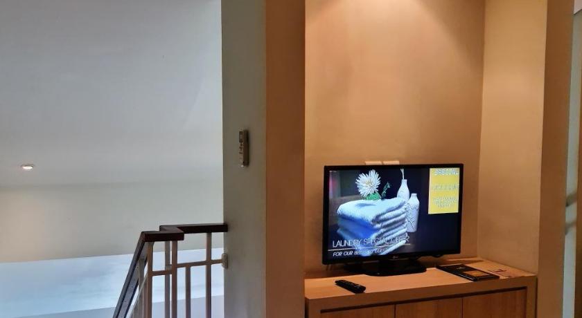 Image of Family Duplex Room 9