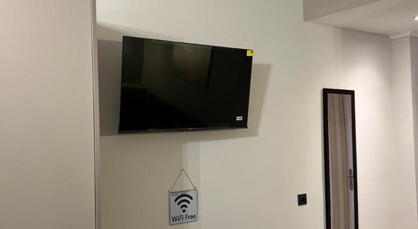 Comfortable apartment near Athens Airport!! photo