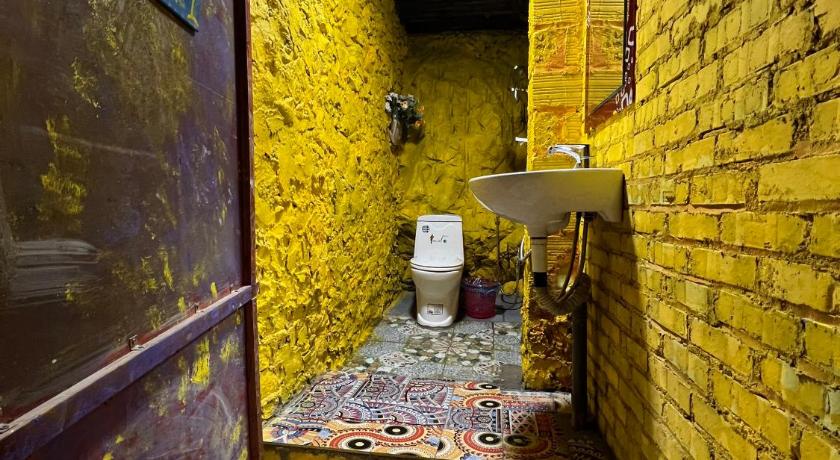 Aladdin Farmstay Đong Van photo
