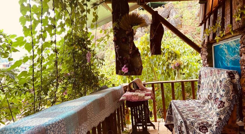 Aladdin Farmstay Đong Van photo